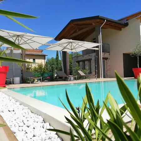 Peler Bed & Breakfast