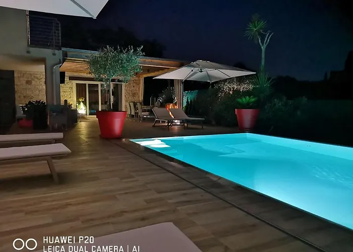 Peler Bed & Breakfast 4*