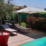 Bed & Breakfast Peler