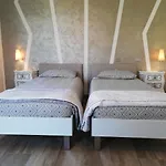 Peler Lazise