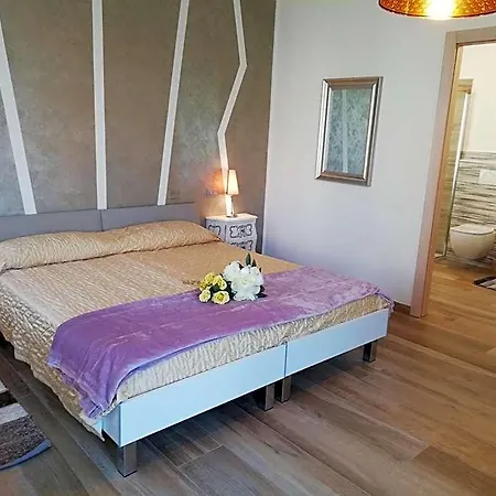 Peler 4* לאזיסה