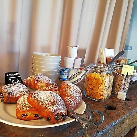 Bed & Breakfast Peler 4*